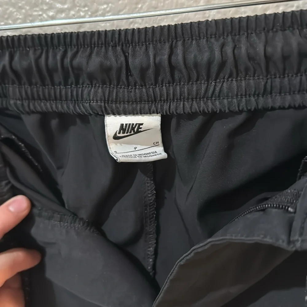Nike Men's Black Pants - Men’s Size Small - Streetwear / Lifestyle - Picture 3 of 4